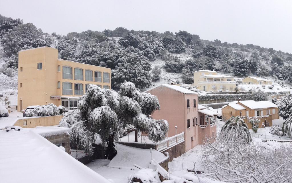 Hotel Alata Εξωτερικό φωτογραφία